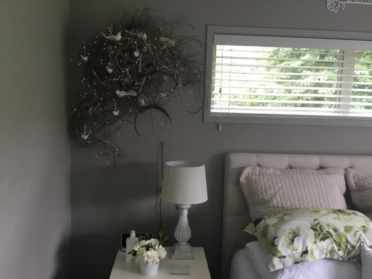 The Flower Nest Retreat Apartment Te Puna Luaran gambar