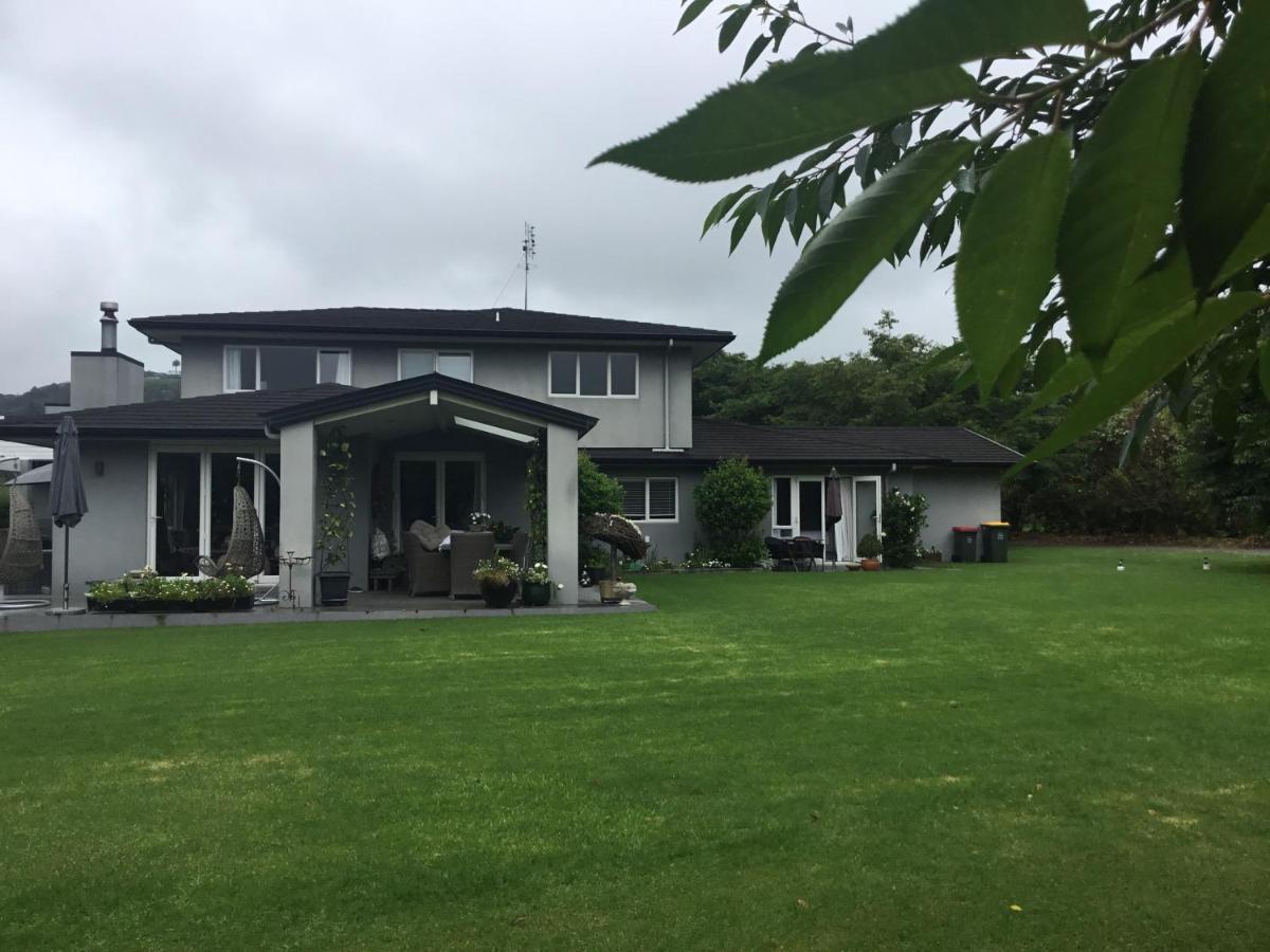 The Flower Nest Retreat Apartment Te Puna Luaran gambar