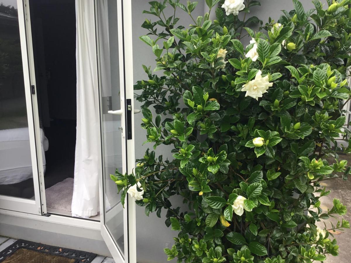 The Flower Nest Retreat Apartment Te Puna Luaran gambar